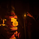 Weltool M7-AM Bernsteinlicht Taschenlampe – 590nm Speziallampe mit hoher Reichweite